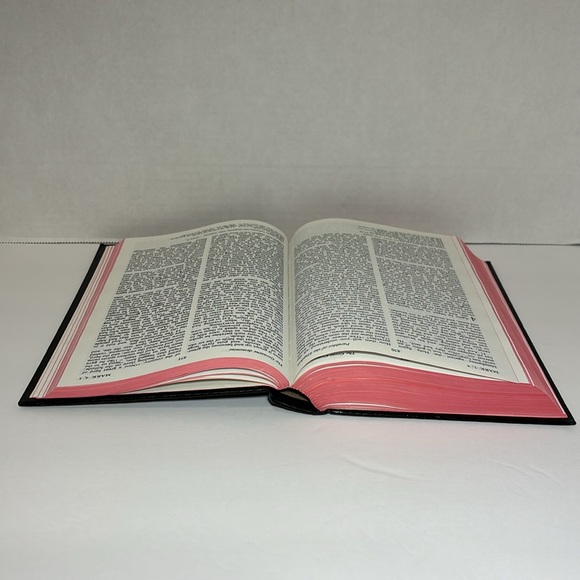 Holy Bible Revised Standard Version 1980 Inscription Inside Revised King James - Picture 11 of 15